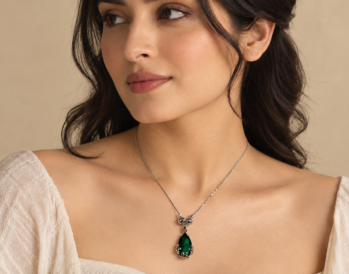 Slitherine Pendant
