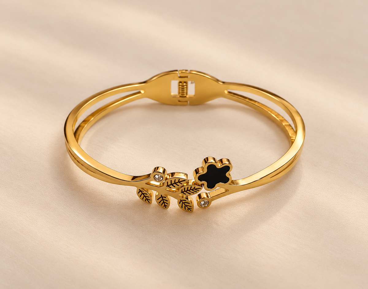 Black Star Bracelet