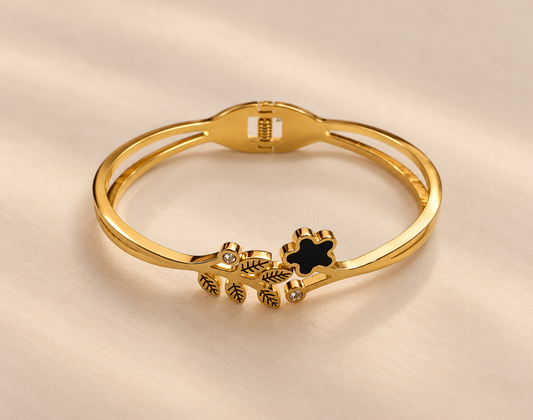 Black Star Bracelet