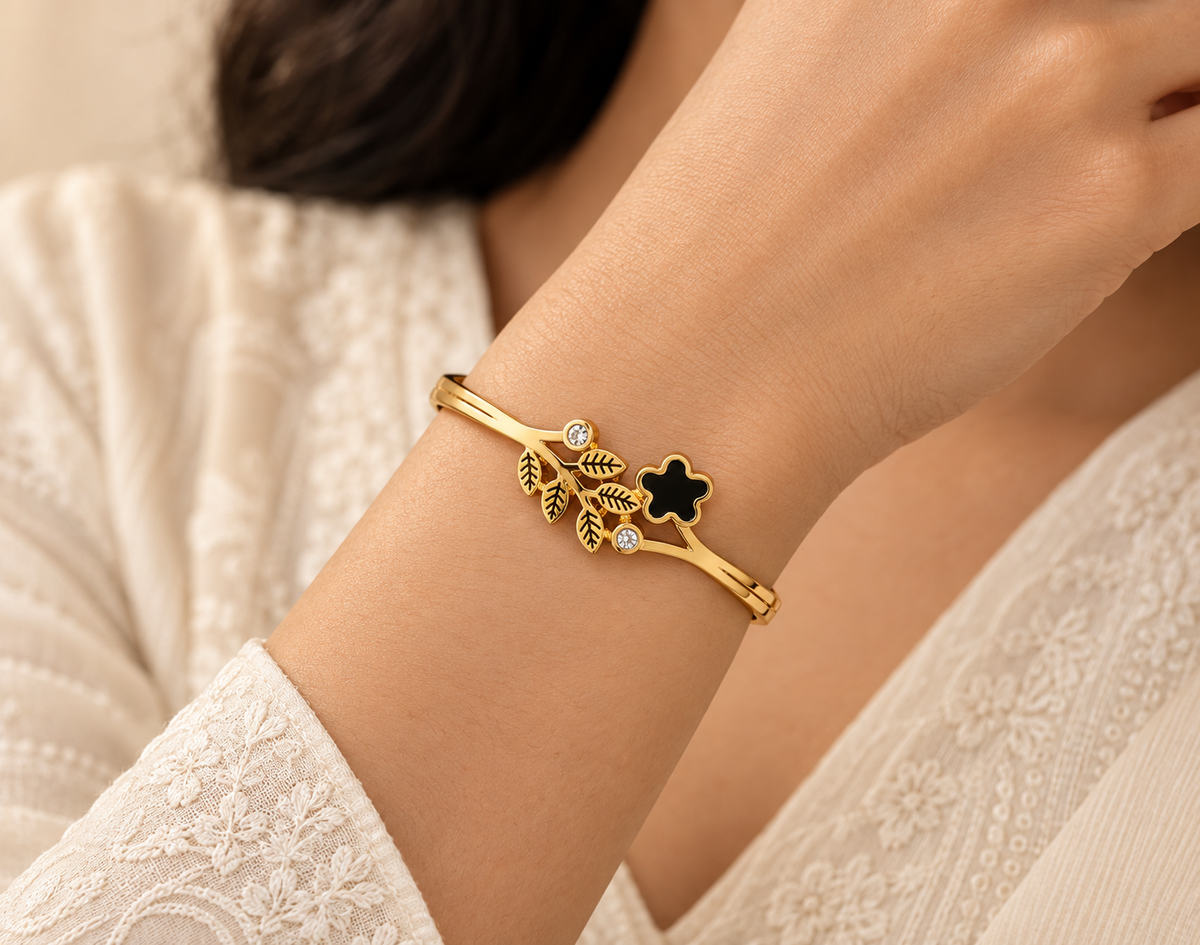 Black Star Bracelet